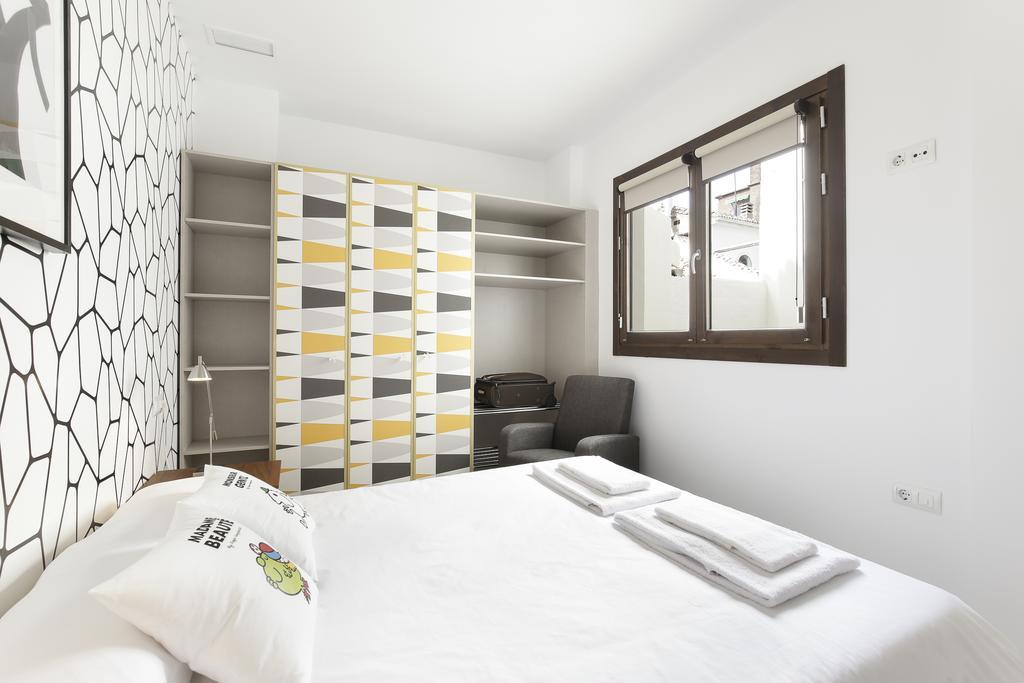 Hi Room - Smart Apartments - Ac Granada Eksteriør billede